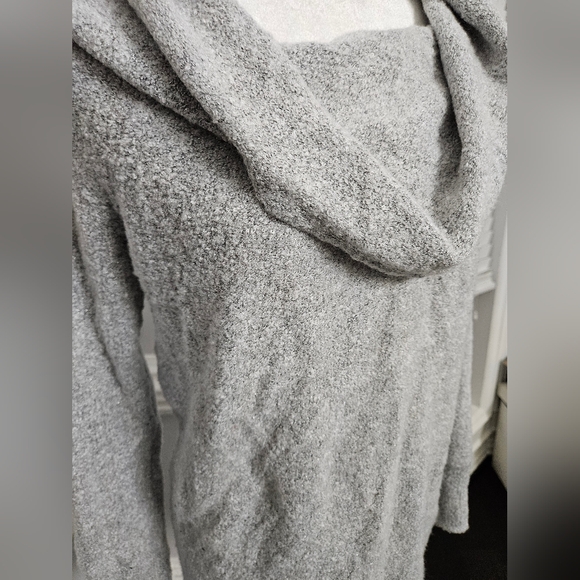 NWOT motherhood maternity gray Sparkle sweater medium super soft and cozy - Picture 3 of 7